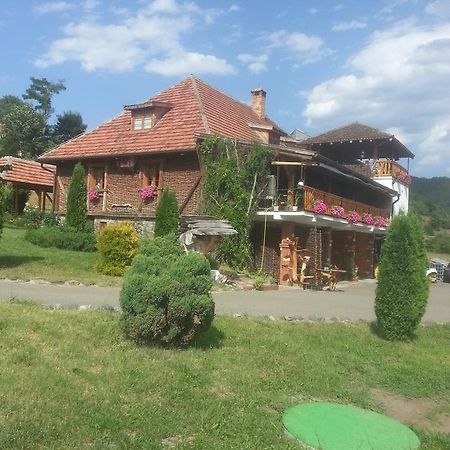 Inn Cakmara Raška Exteriör bild