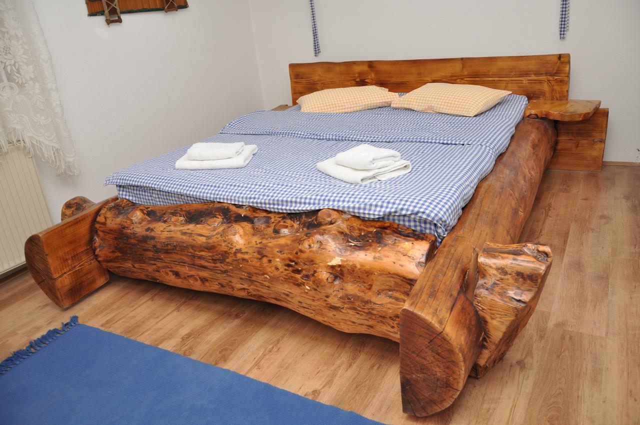 Inn Cakmara Raška Rum bild